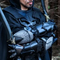 Epic Armoury Armschiene Klaue, Rechte Hand