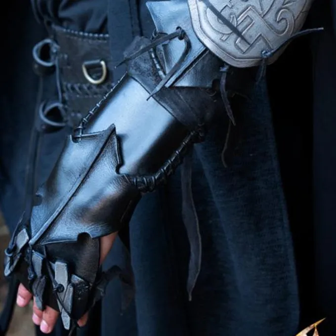 Epic Armoury Armschiene Klaue, Rechte Hand 8 Epic Armoury Armschiene Klaue, Rechte Hand – Bild 6