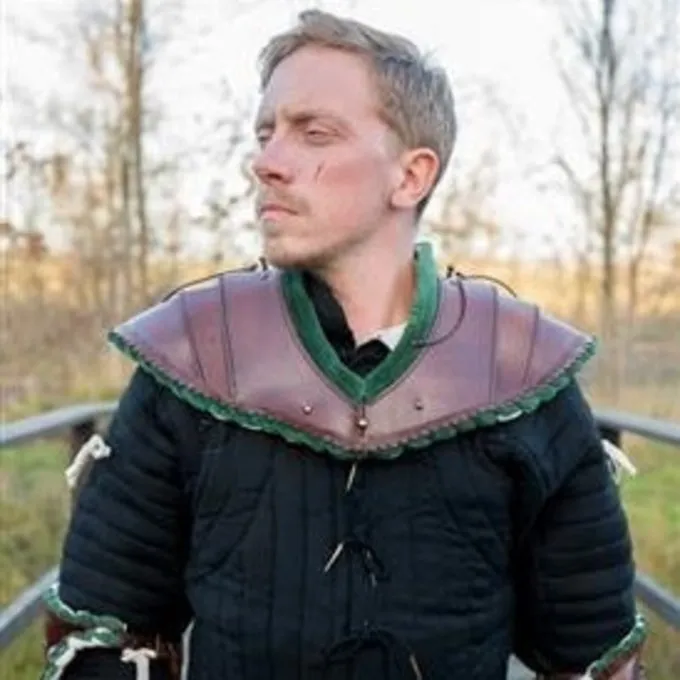 Epic Armoury Edles Leder Gorget, Grün 3 Epic Armoury Edles Leder Gorget, Grün