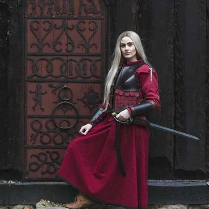 Epic Armoury Leder Armschienen Krieger, Schwarz-rot, Paar 5 Epic Armoury Leder Armschienen Krieger, Schwarz-rot, Paar – Bild 3