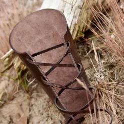 Deepeeka Leder -Vambrace Mit Gemüse -Säbel Rabatt leder vambrace mit gemuese 3