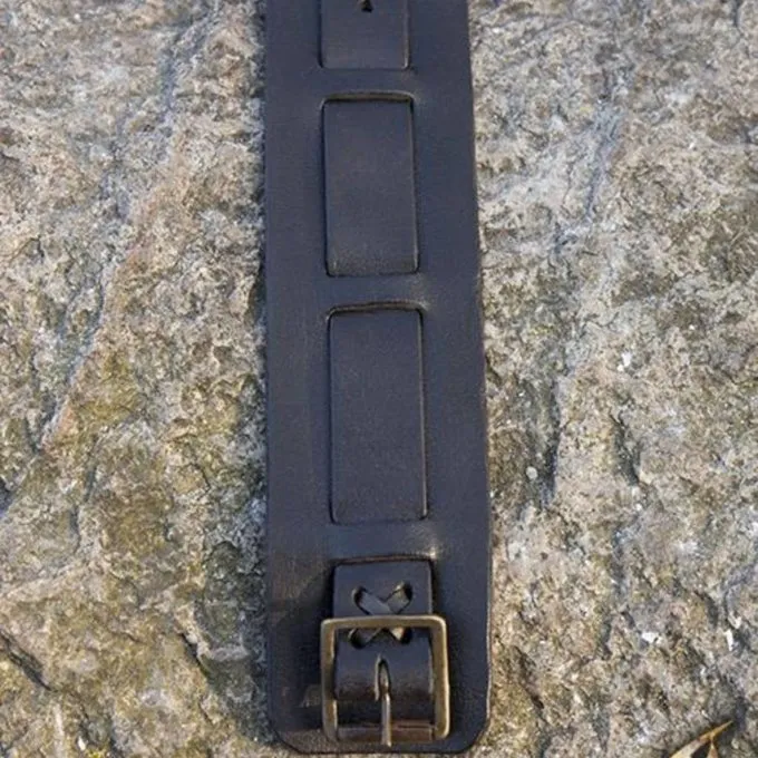 Epic Armoury Lederarmband 5 Epic Armoury Lederarmband – Bild 3