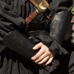 Epic Armoury Lederarmschienen Schlacht, Paar, Schwarz